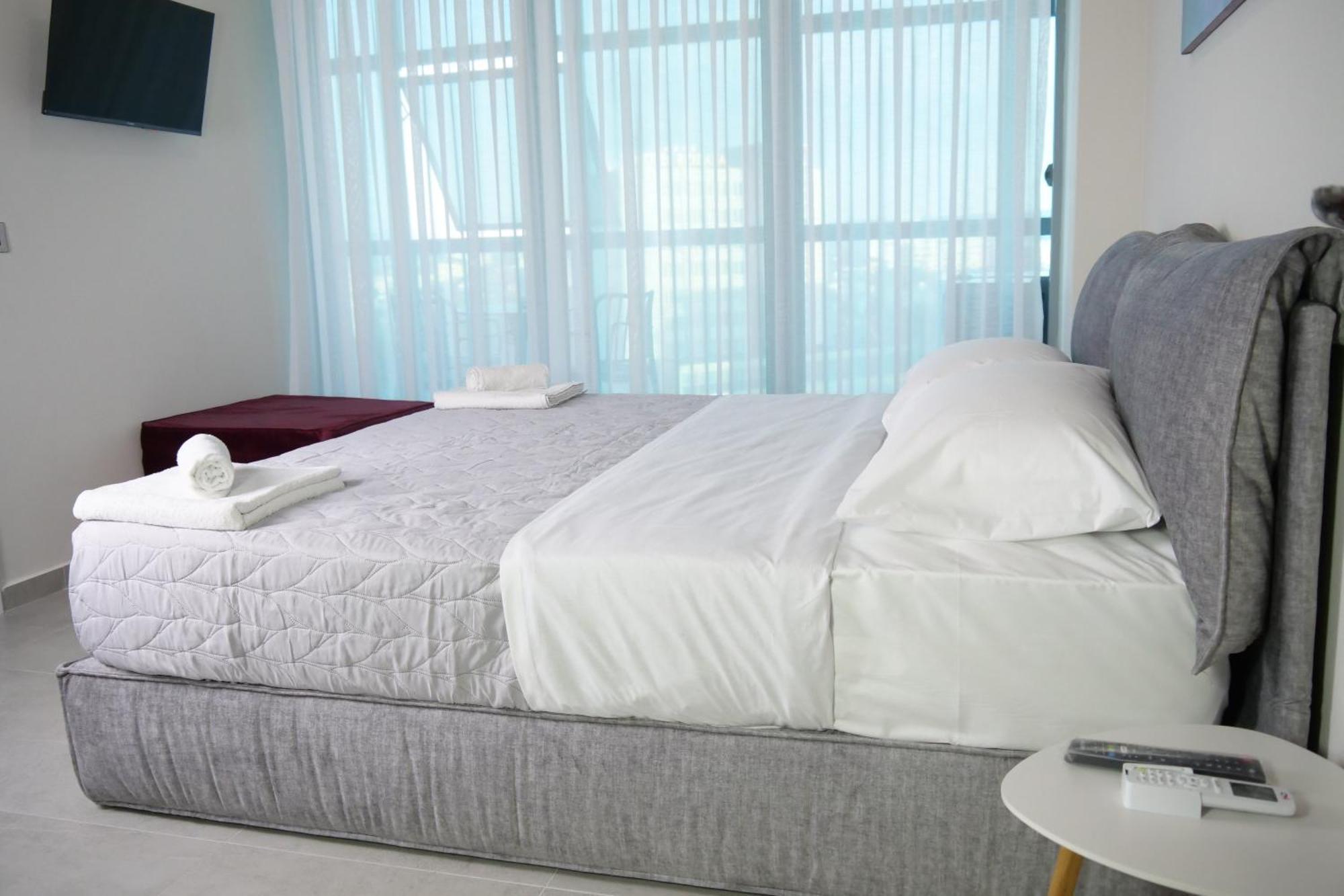 Stay-Five Rooms & Apartments Shkodra Kültér fotó