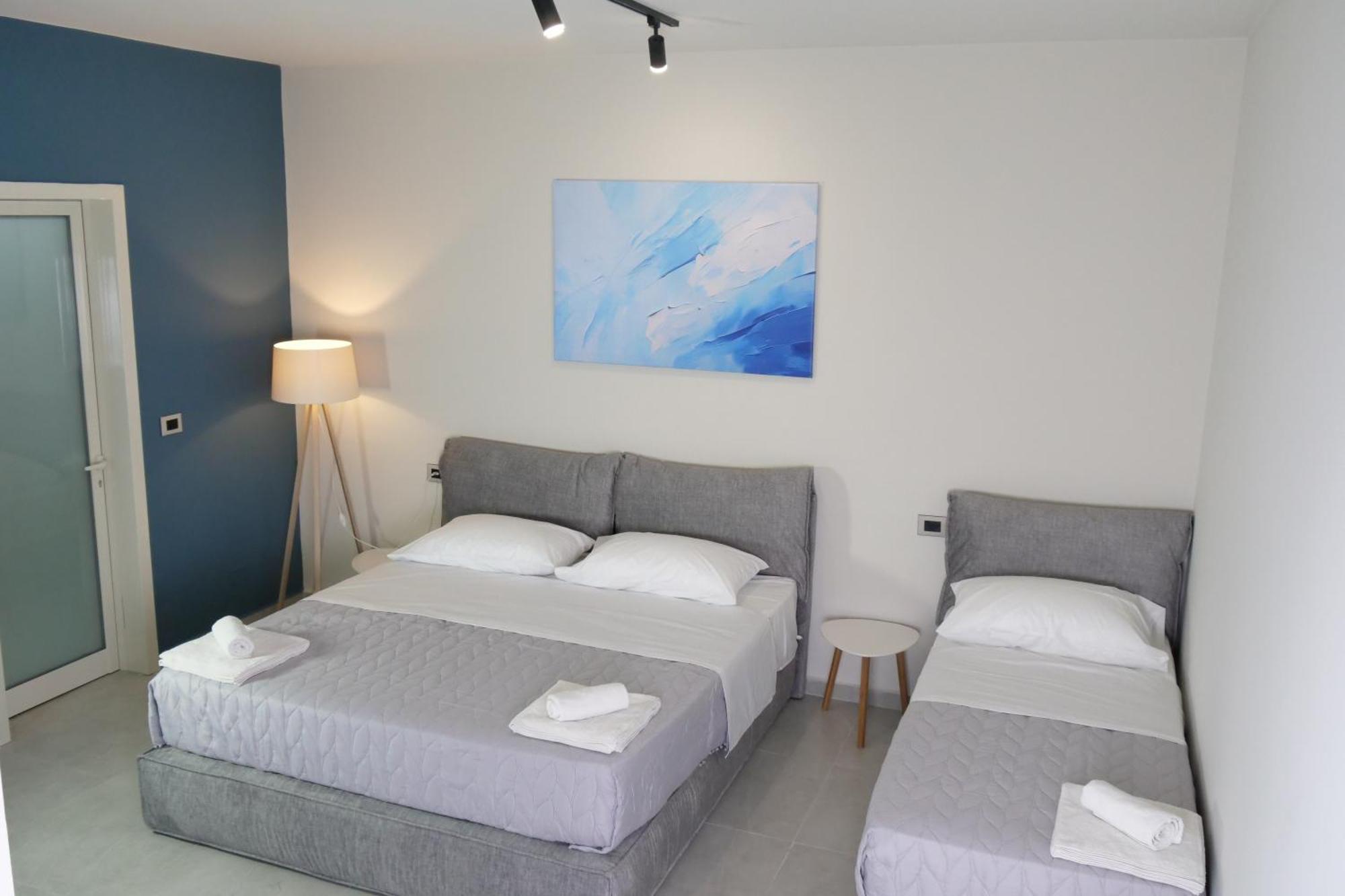Stay-Five Rooms & Apartments Shkodra Kültér fotó
