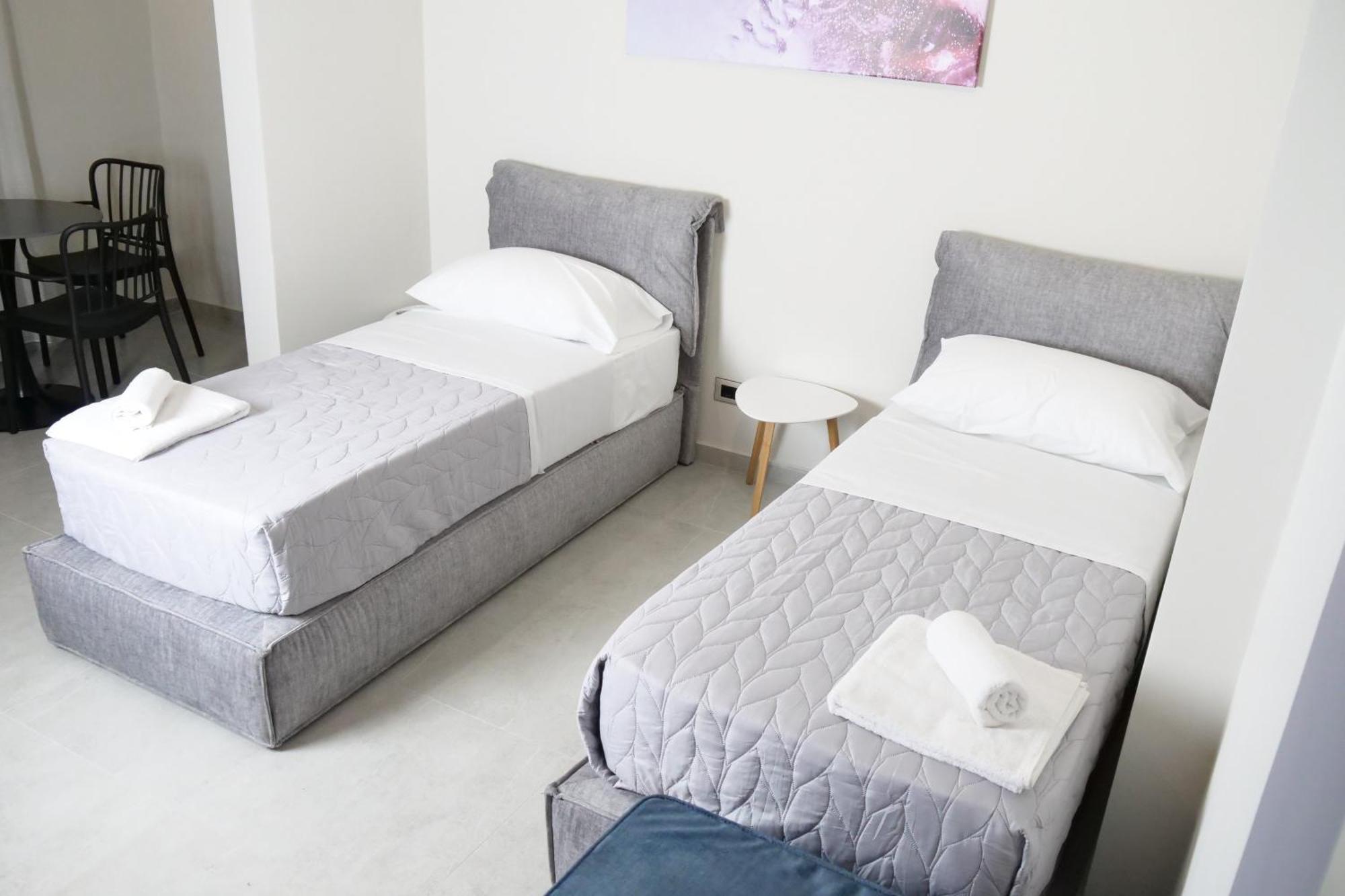 Stay-Five Rooms & Apartments Shkodra Kültér fotó