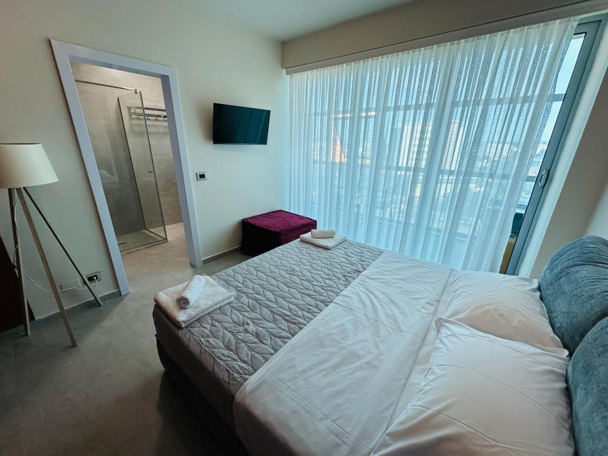 Stay-Five Rooms & Apartments Shkodra Kültér fotó
