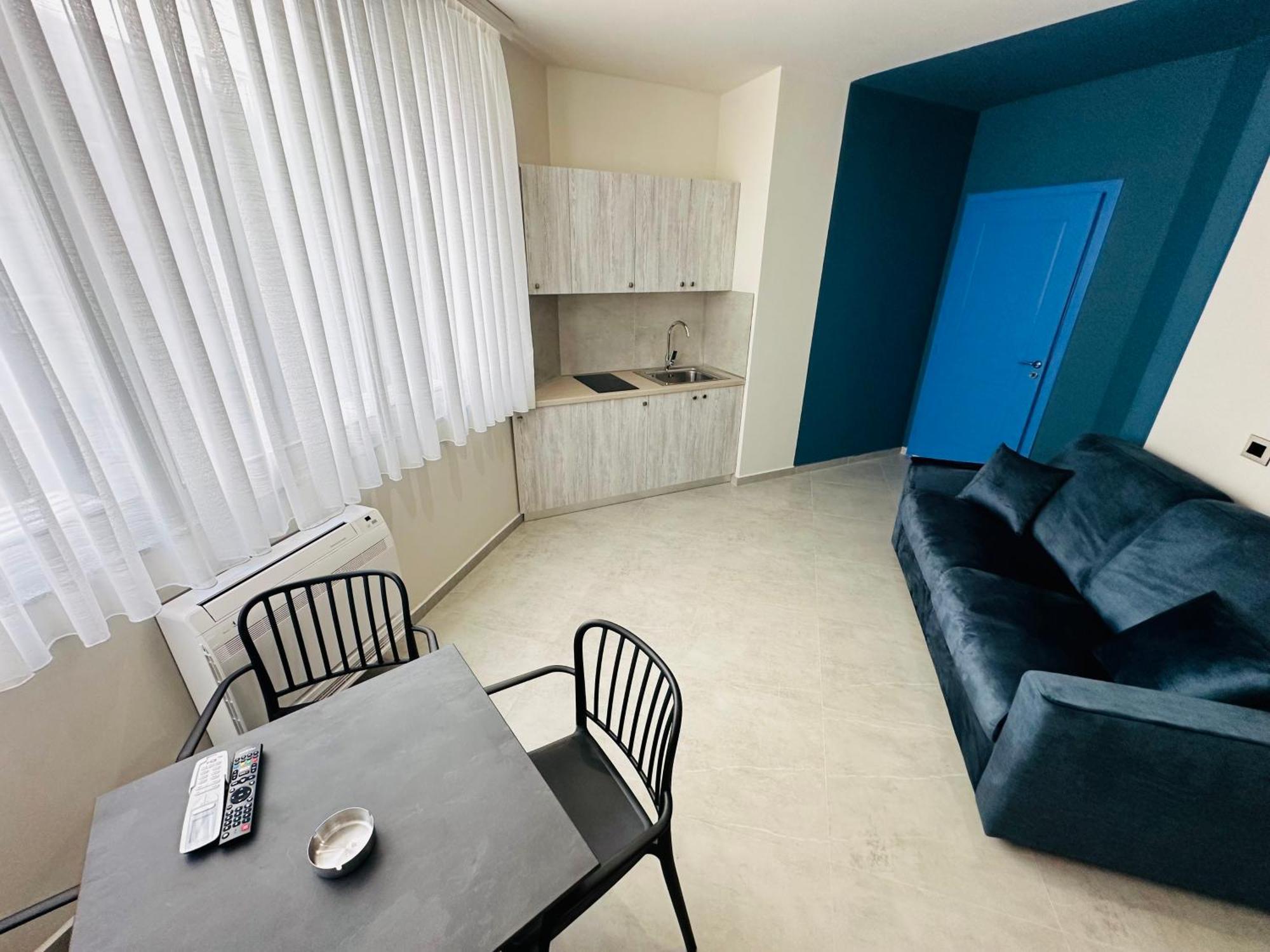 Stay-Five Rooms & Apartments Shkodra Kültér fotó