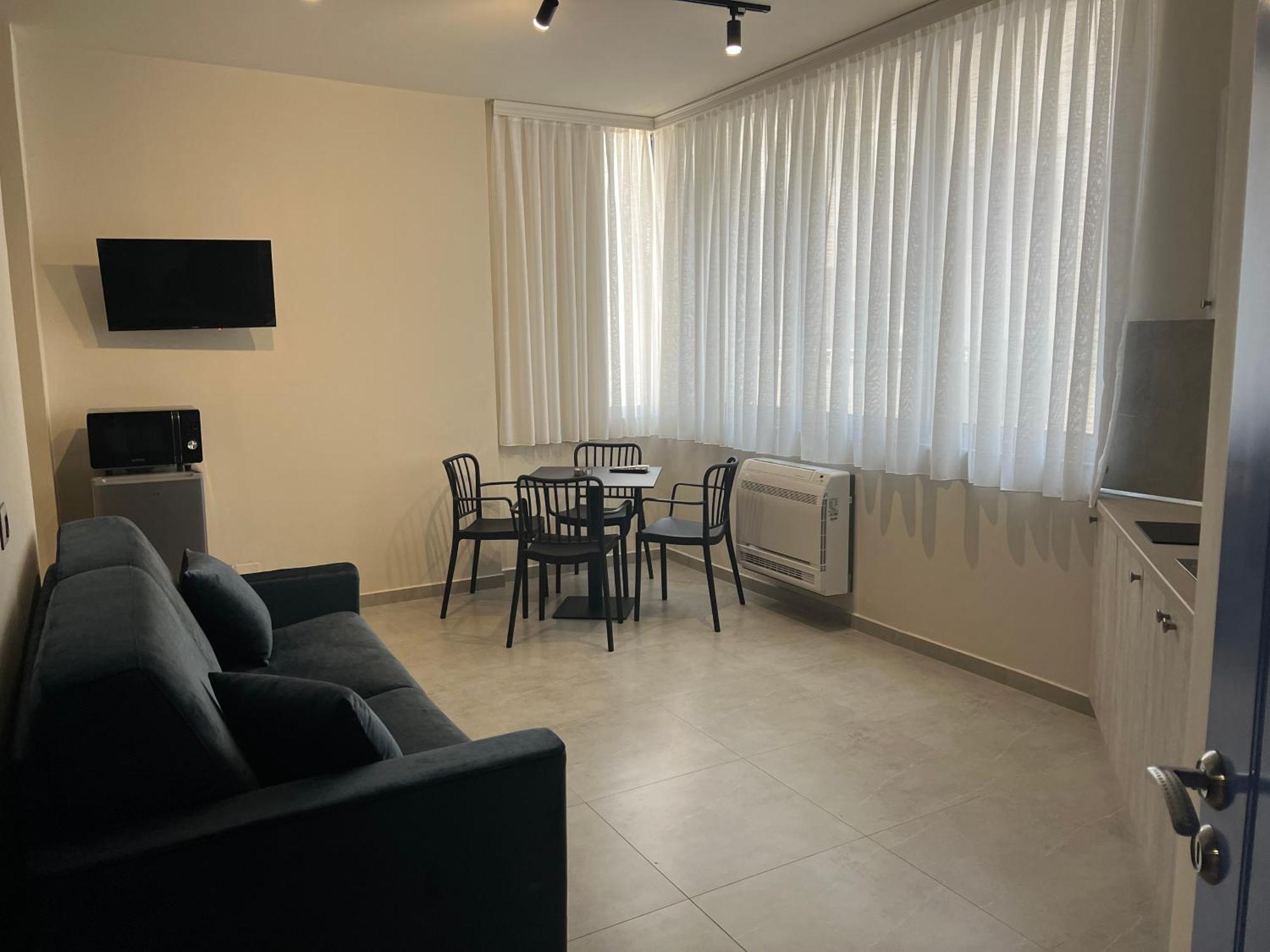 Stay-Five Rooms & Apartments Shkodra Kültér fotó