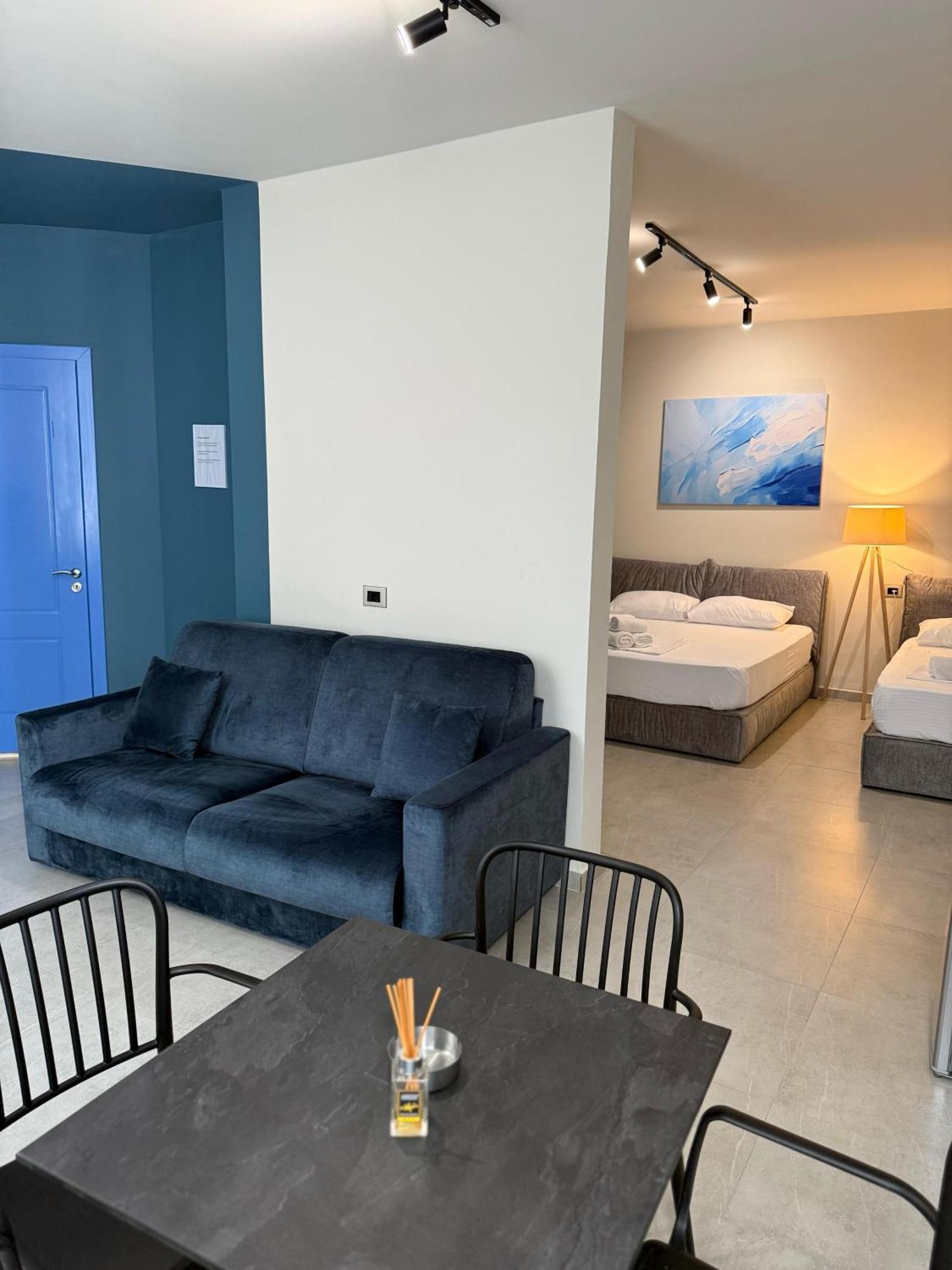 Stay-Five Rooms & Apartments Shkodra Kültér fotó